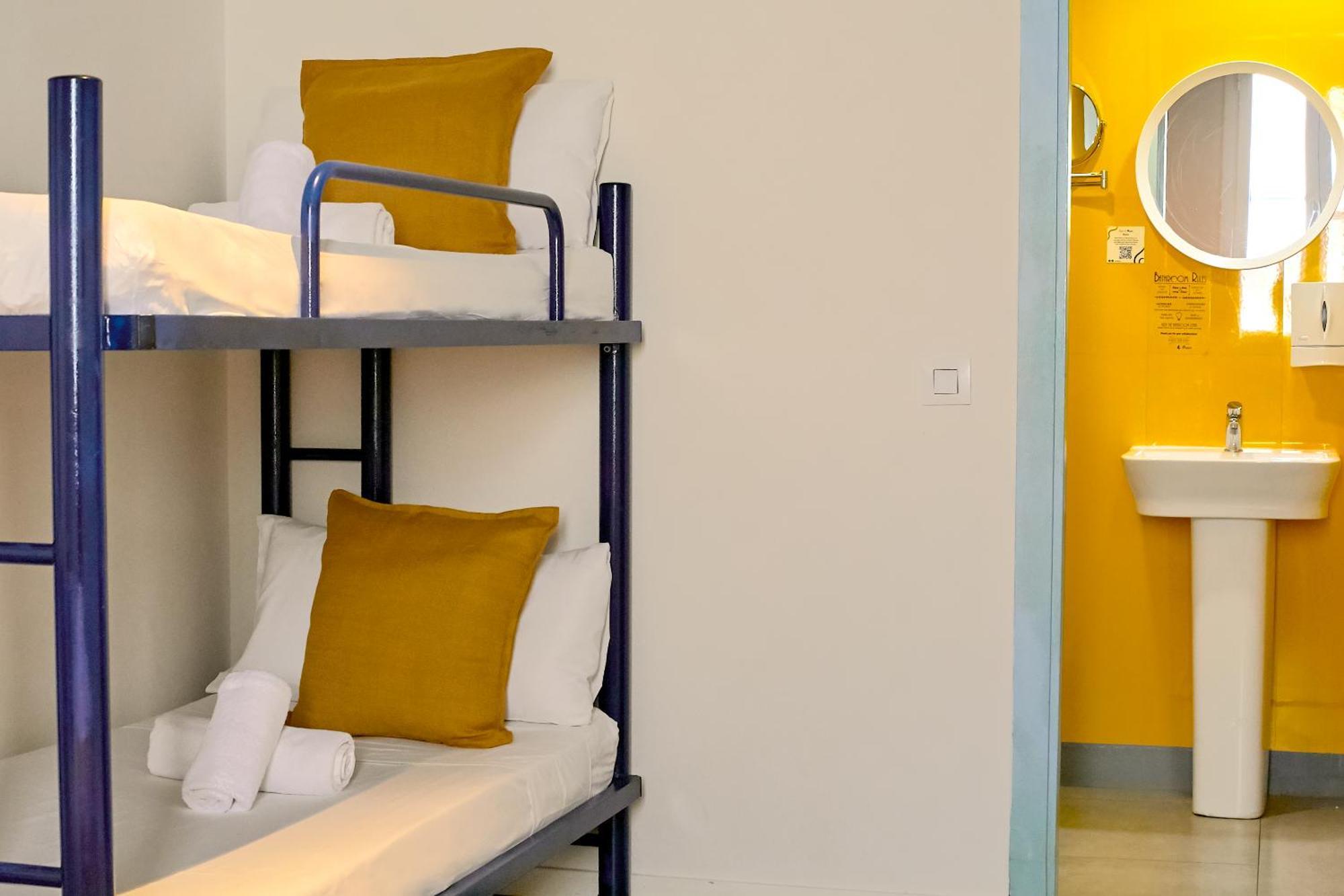 Sun & Moon Hostel — Photos 2